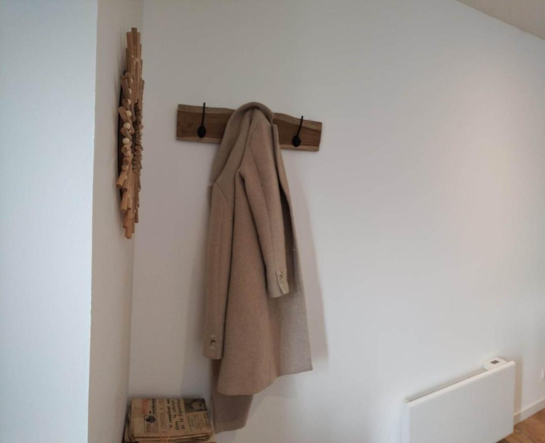 Le Logis Du Bourgneuf Charmante Petite Maison Villa Le Bourgneuf-la-Foret Eksteriør billede