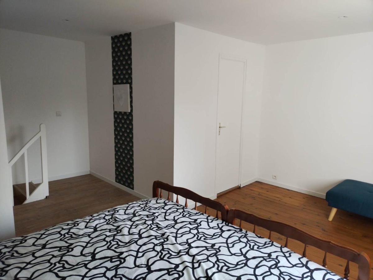 Le Logis Du Bourgneuf Charmante Petite Maison Villa Le Bourgneuf-la-Foret Eksteriør billede